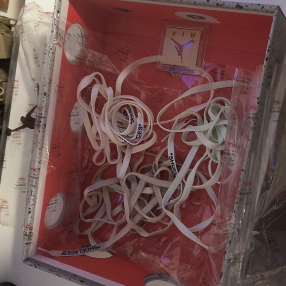 Off White Jordan 4 Sail WMNS Size 10.5/ Mens Size 9 - Picture 8 of 8